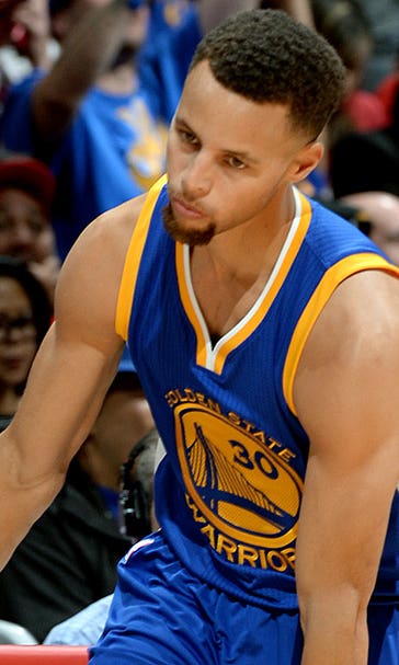 Warriors storm back from 23-point hole, top Clippers to move to 13-0